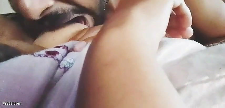 Malayalee Achayathi gets her Achayaan sucking her nipples and making her feel good