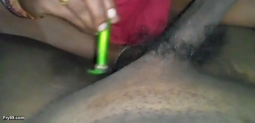 Bhabi ne jhante saf kar ke chudai apni chut