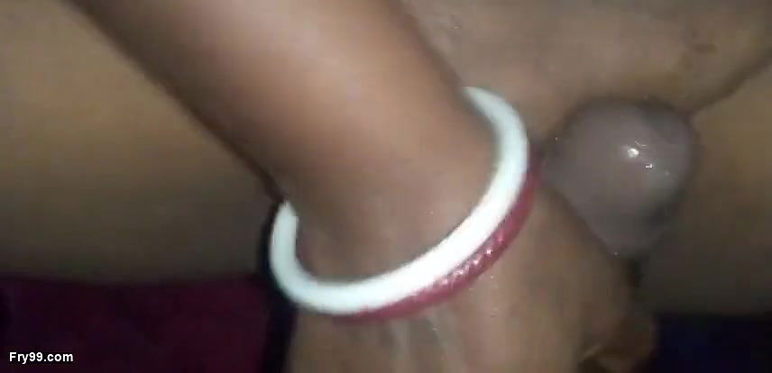 Aunty kitne maze se lund chusti ho