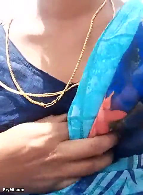 Indian wife bike ride boob show