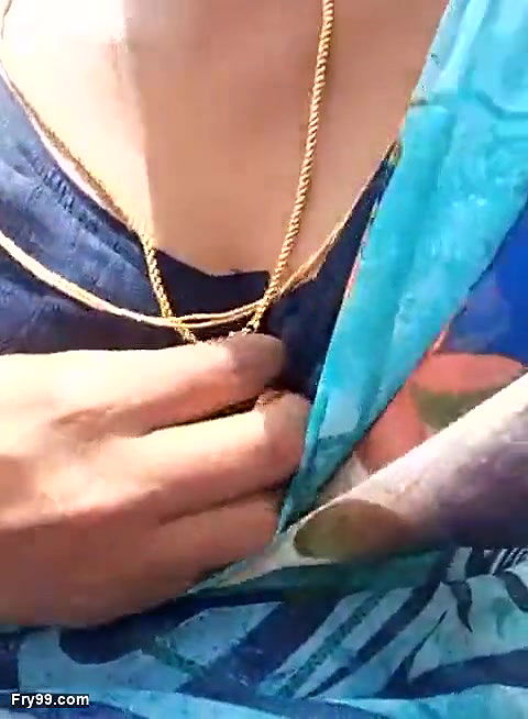 Indian wife bike ride boob show