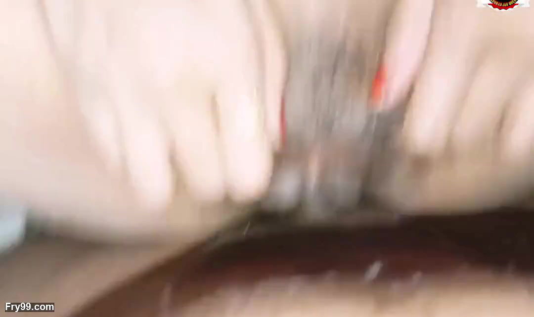 Hot Indian desi bhabhi left by husband’s boss