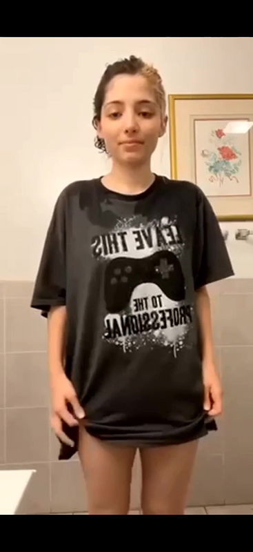 Cute girl exposing her Nude curvy Ass, boobs and pussy for lover