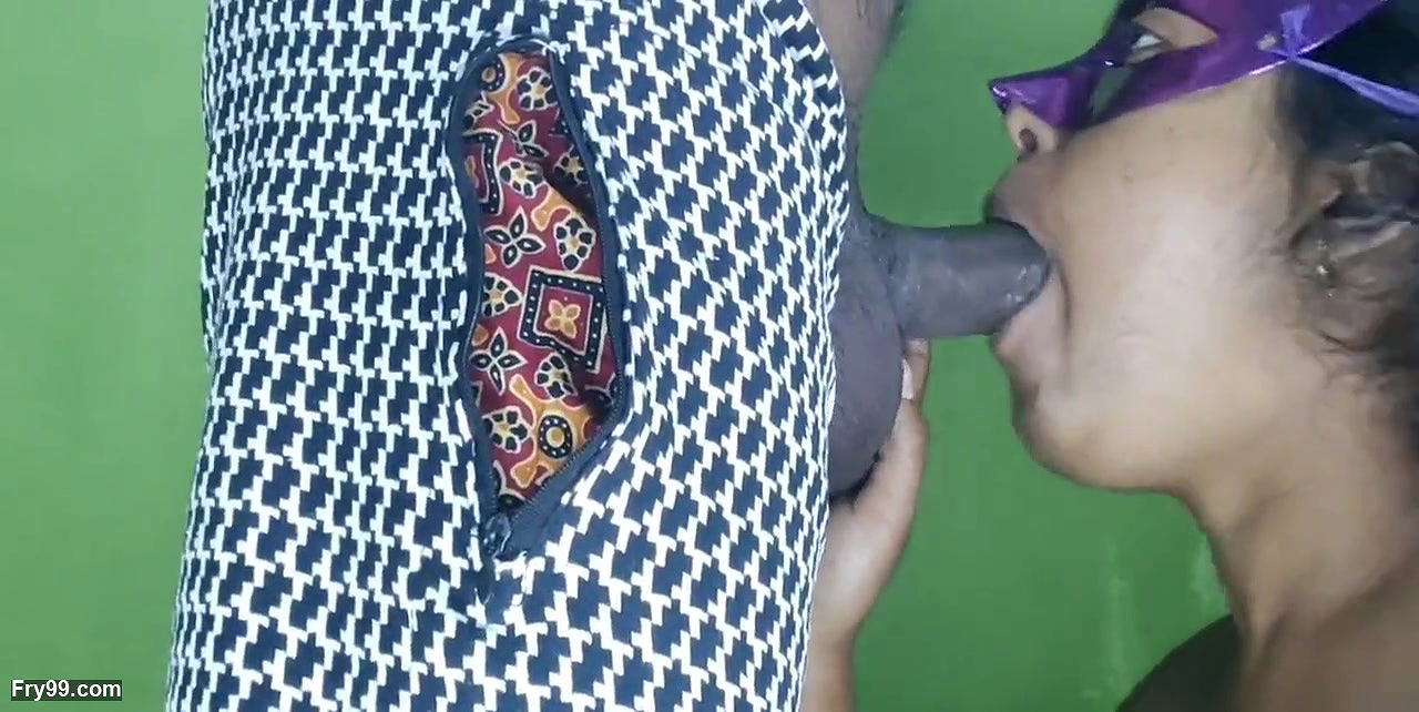 Desi bhabhi’s boyfriend cums for the first time in Hindi audio Part 1