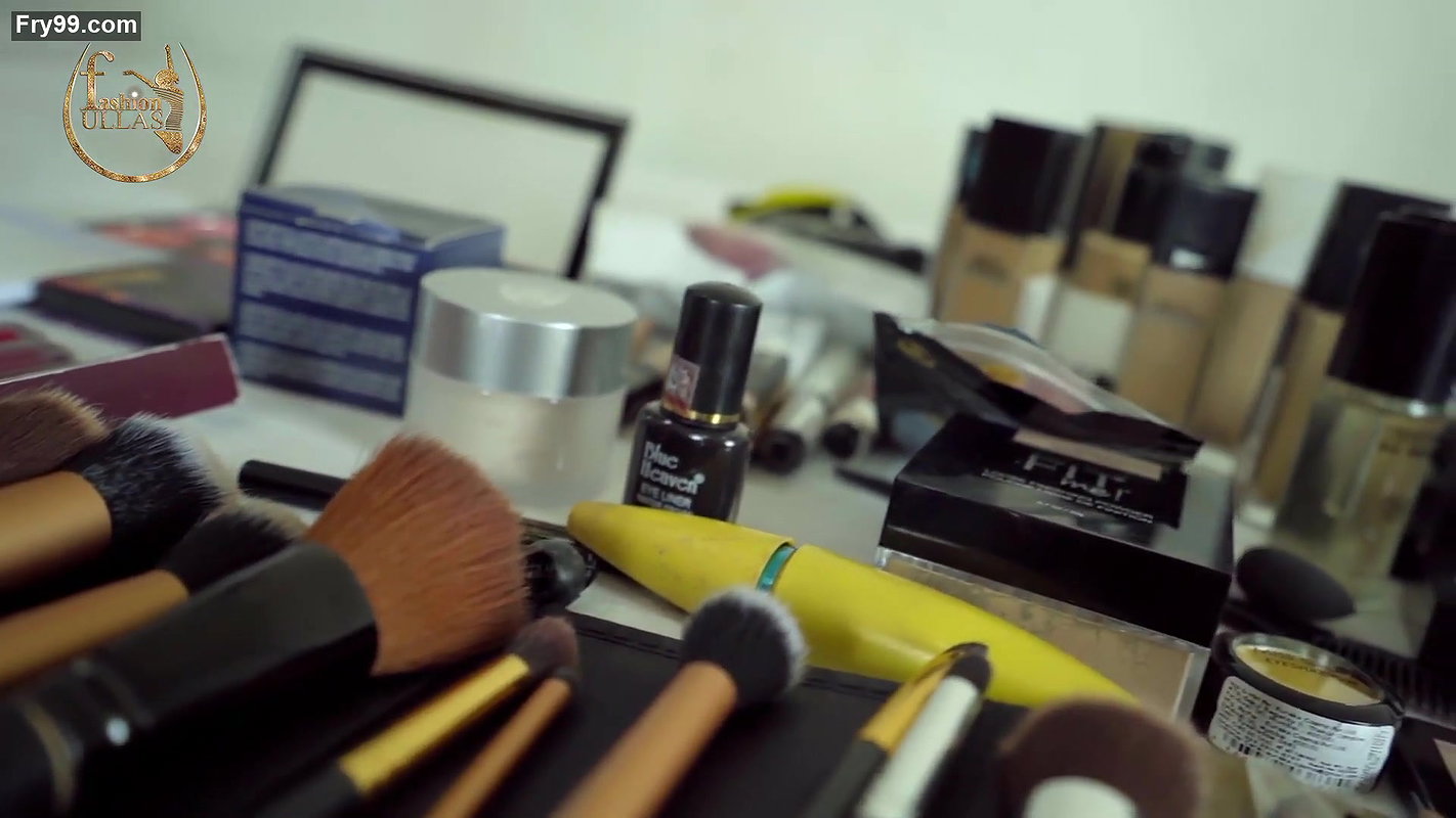 Nila in Black Saree Photoshoot ~ Fashion Ullas