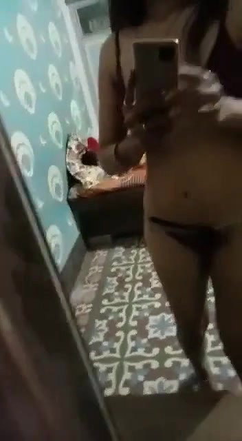 Sexy Bhabhi Shows her Boobs