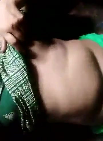Desi cute girl tight pussy