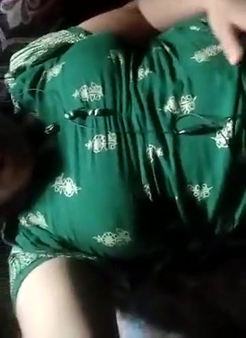 Desi cute girl tight pussy