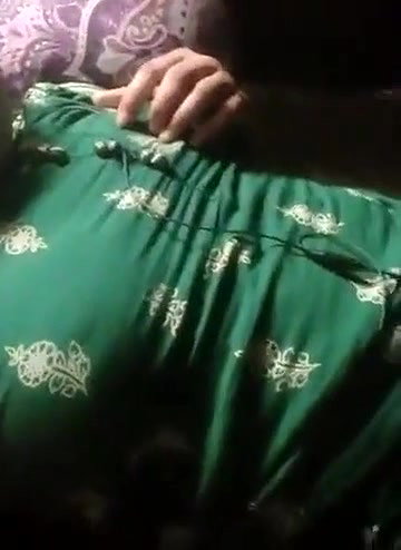 Desi cute girl tight pussy