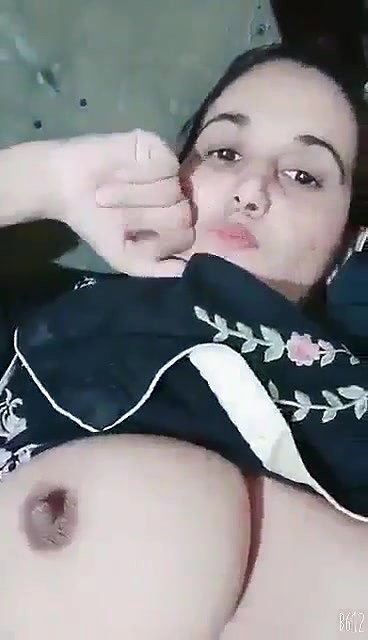 Beautiful Bigboob Paki Wife Showing