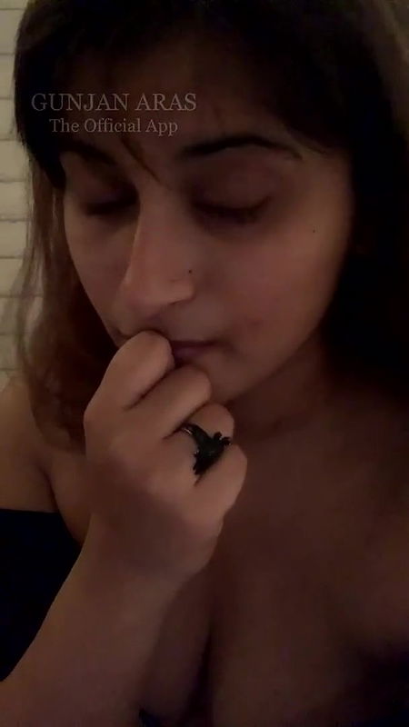 Gunjan Aras Official App Live Stream Video