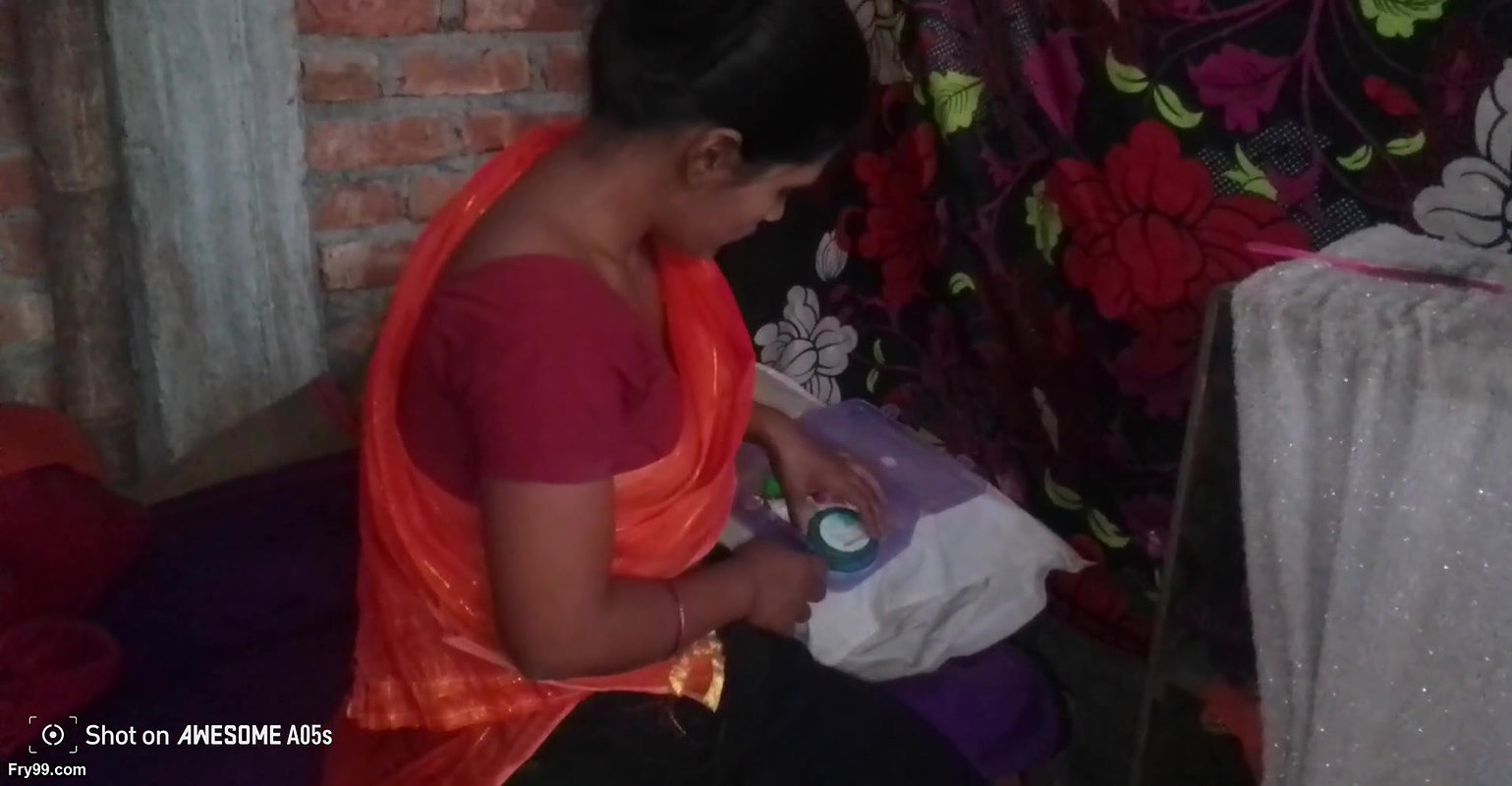 DESHI LOCAL SEX VIDEO IN HOME