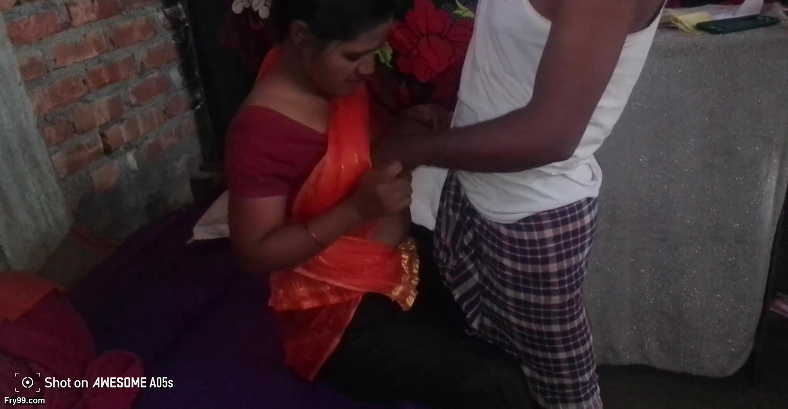 DESHI LOCAL SEX VIDEO IN HOME