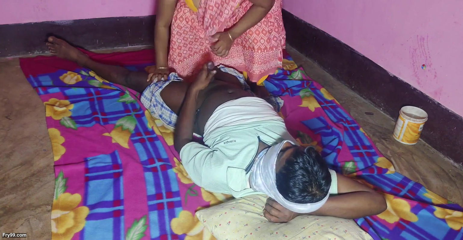 Indian House Wife Deluwara Hardcore Sex by Husbe