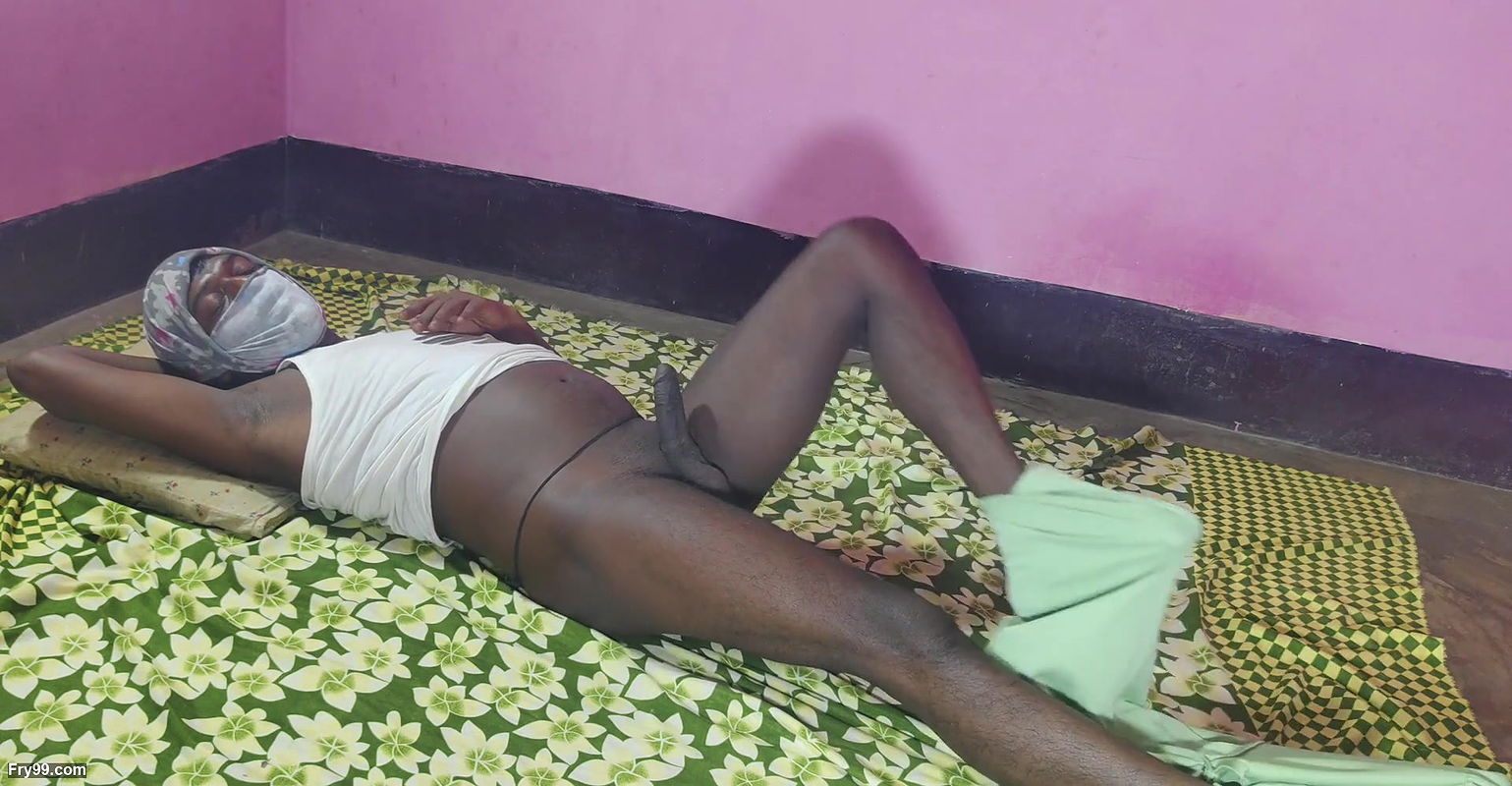 NEW DESHI HOT BHABHI DELUWARASEX IN ROOM