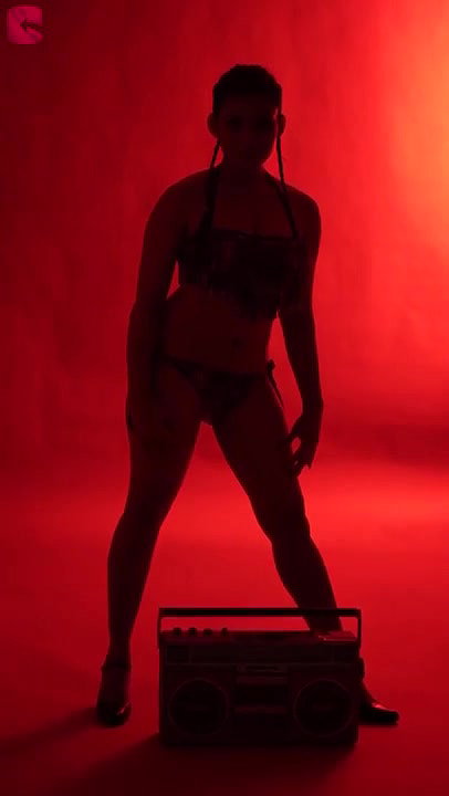 Reshmi r nair -Cornrows Sensual Photoshoot Making Video