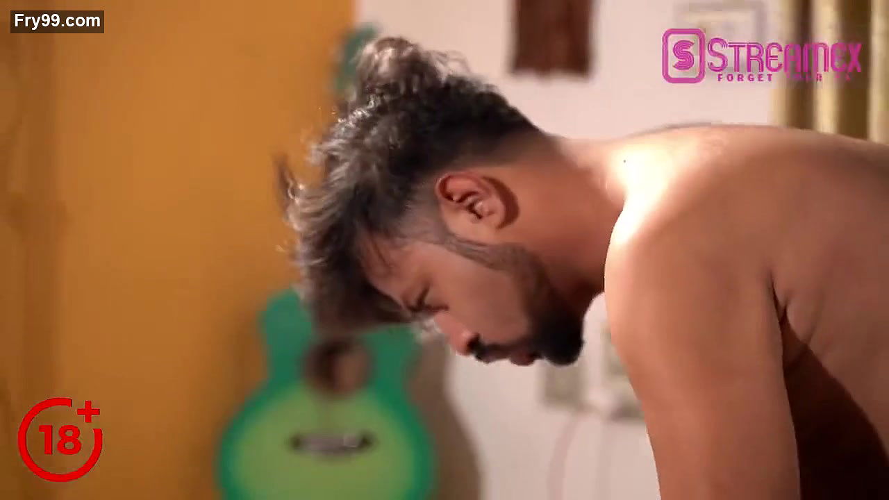 Desi Bhabi Gets A Hardcore Screwed By Dewar