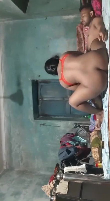 Desi Wife blowjob and Ridding Dick