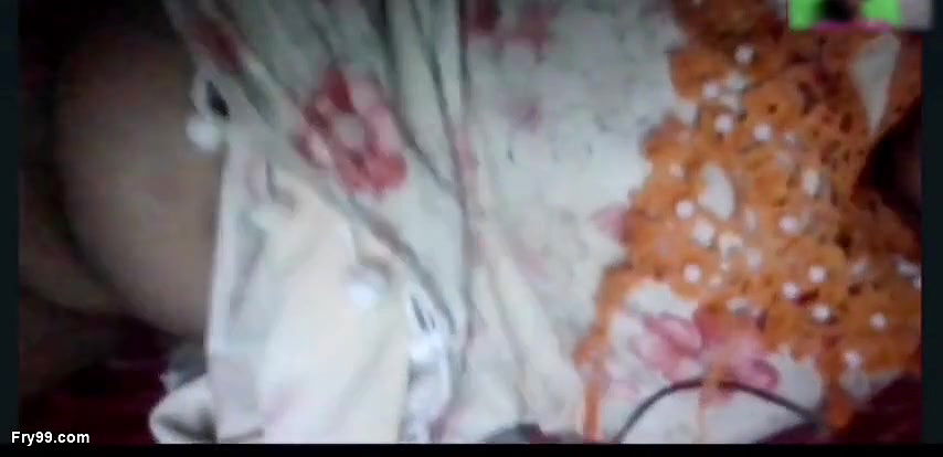 SEXY TEACHER WANTS TO FUCKED HER BIG COCK STUDENT