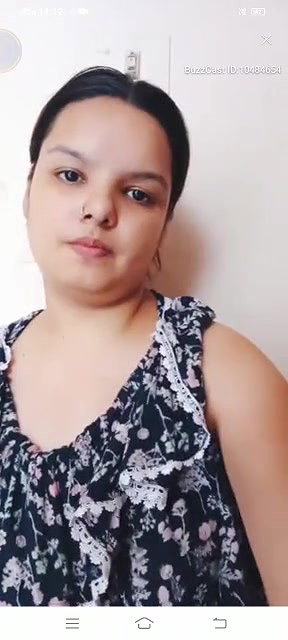 Desi girl showing