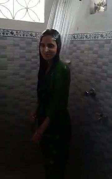 Desi village cute bhabi wnjoy with toy-51
