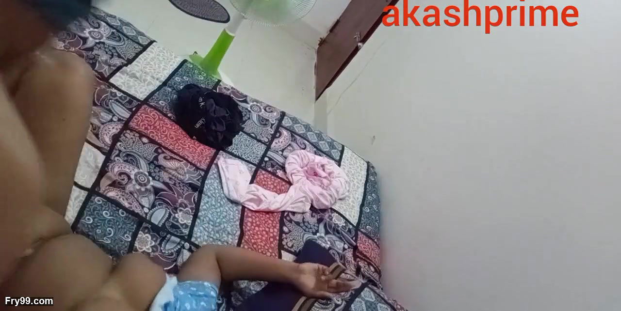 Super sexy hot Bhabhi with big boobs caught her devor alone in the room- akashprimex790