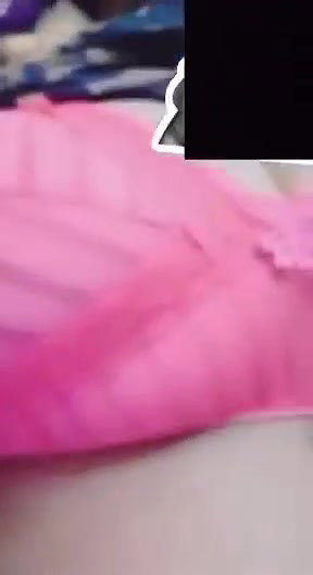 Bangladeshi Girl Showing Boobs
