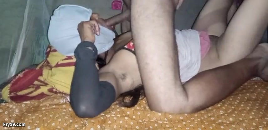 Wife’s stepsister came home and fucked her at night