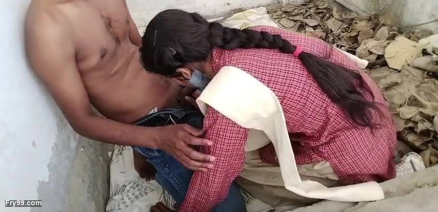 Indian village desi school girl fucked – hindi sex clear audio