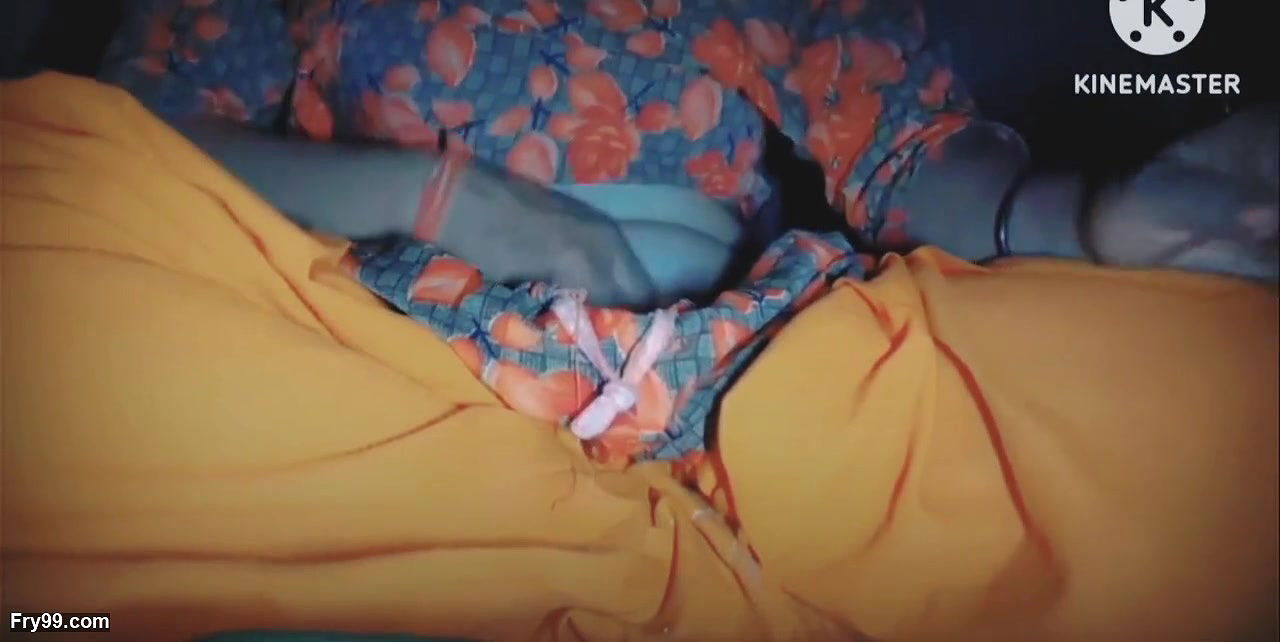 She masturbated over her salwar, undressed to satisfy her lust and masturbated, not as much pleasure as me