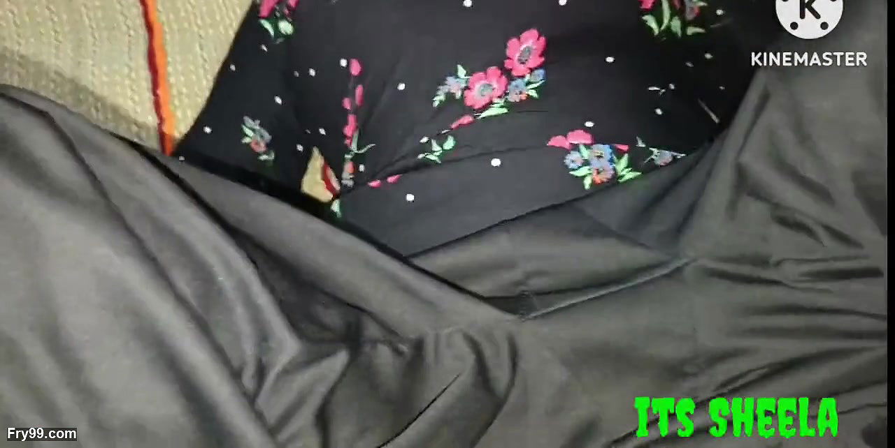 Muslim Girl Friend And Hindu Boyfriend Affair