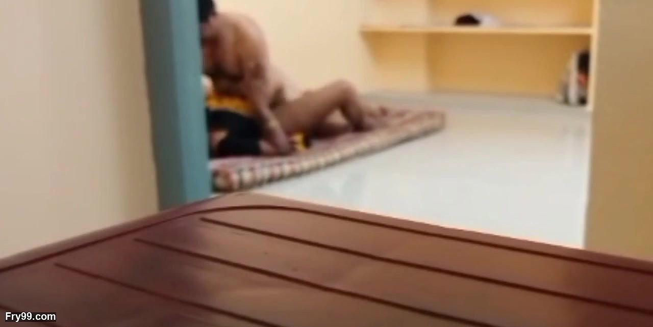 Indian telugu desi aunty secret sex with boyfriend at guest house