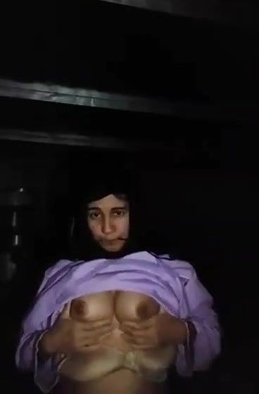 Paki Pathan Girl Showing