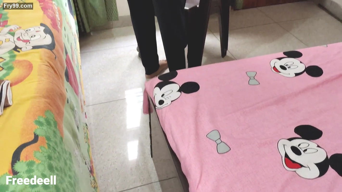 indian Stepmom got Horny. Hindi