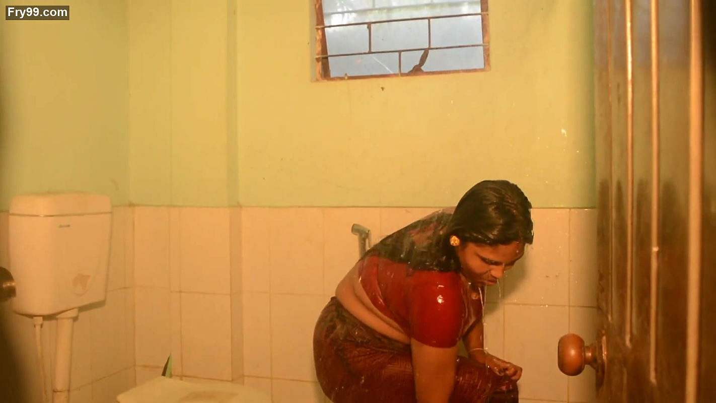 Booby bengali girl bathing showing hard wet boobs and wet navel