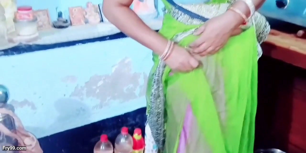 Delhi girl full fun in Her house with her boyfriend