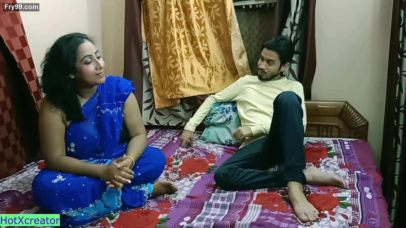 Stepmom caught me while fucking stepsister! Full HD sex