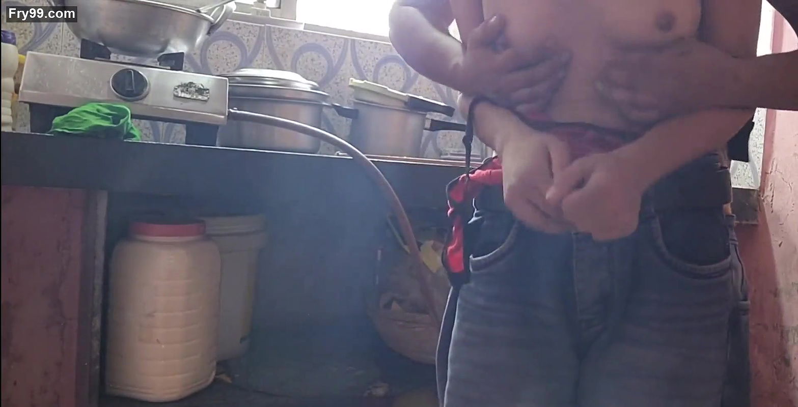 Father in law put daughter in the kitchen