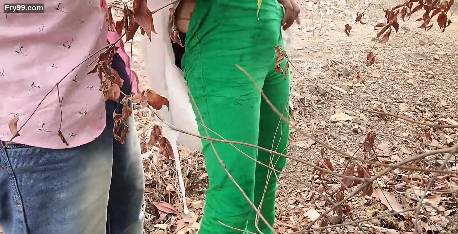 She went to the forest and tore her pussy