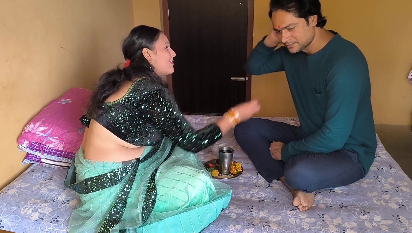 Left Eating Laddu, Little Stepsister Jumped Into Twenty Thousand