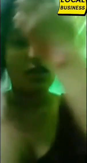 Bangladeshi Cute Girl Showing
