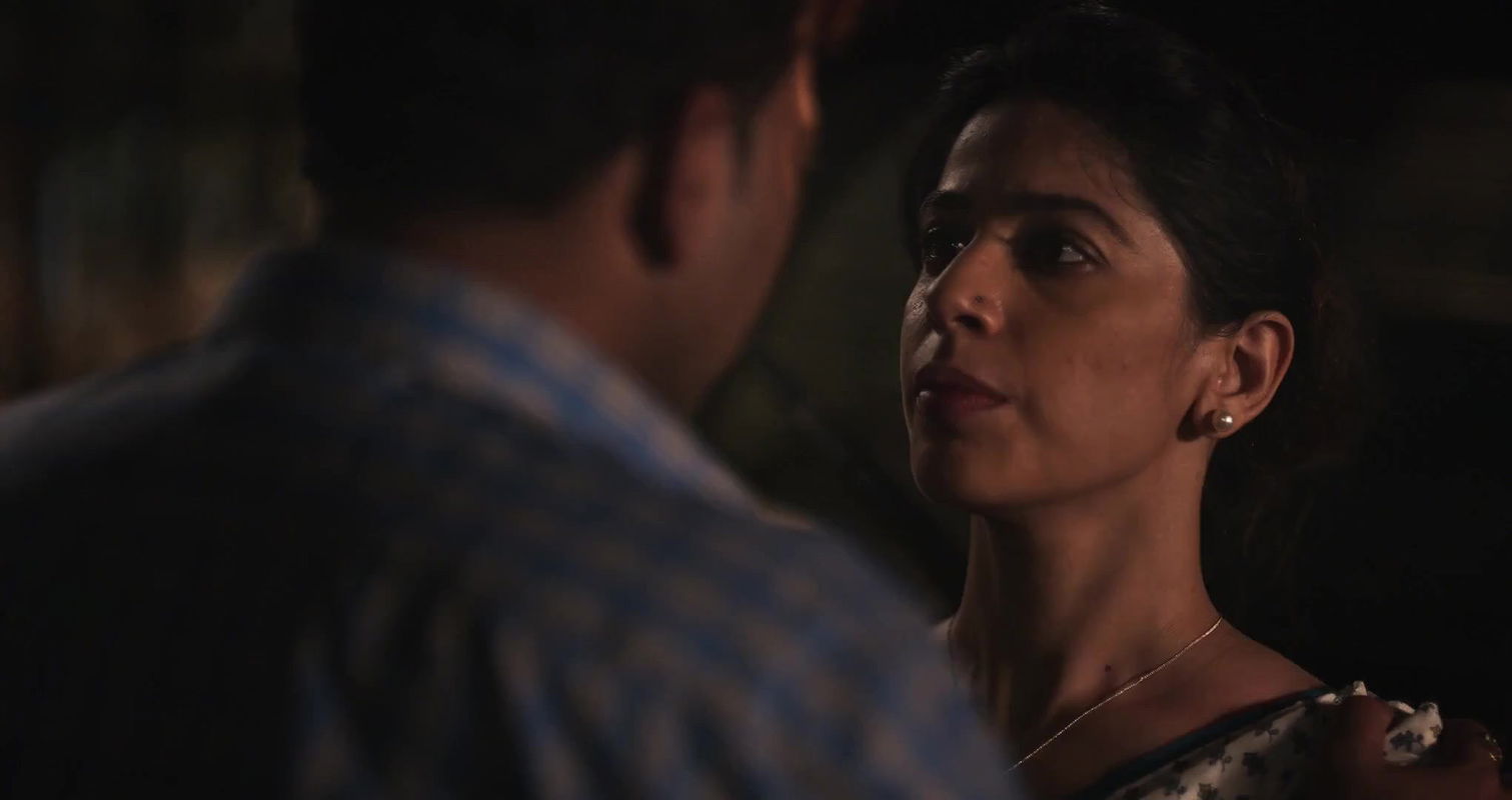 Actress Ana Ilmi Fucked & Enjoyed In Car Hot Scene