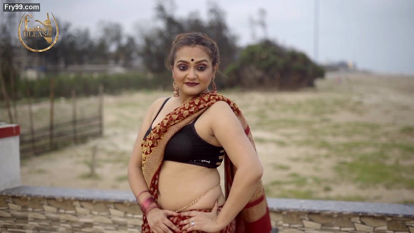 Dolon with her Red Color Georgette Saree – Fashion Ullas