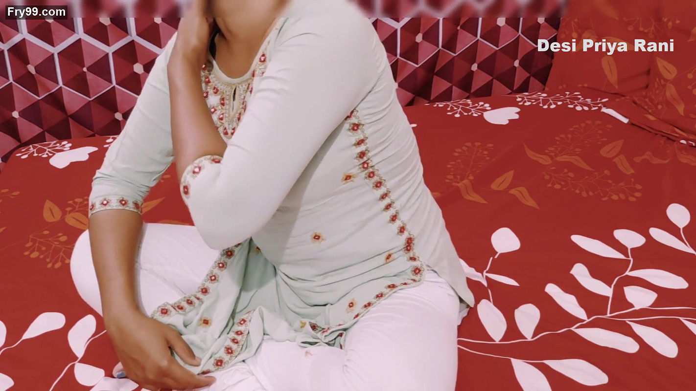 Apni Chachi Ki Beti Ko Choda Hindi Part 1