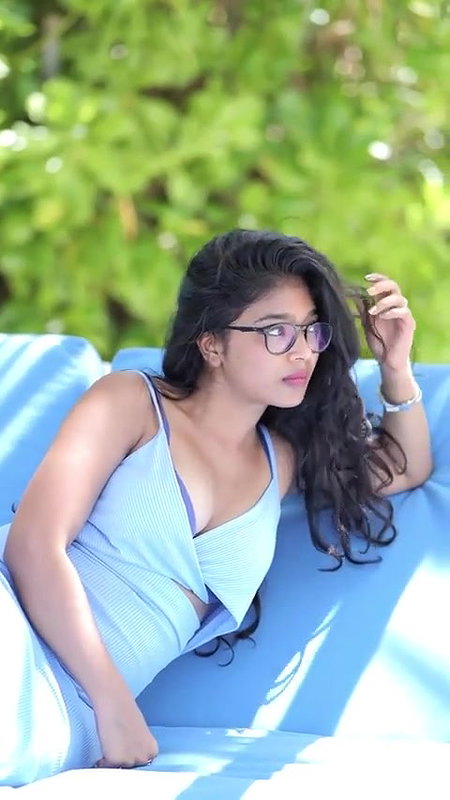 VJPaaru Parvathy Maldives all reels compilation