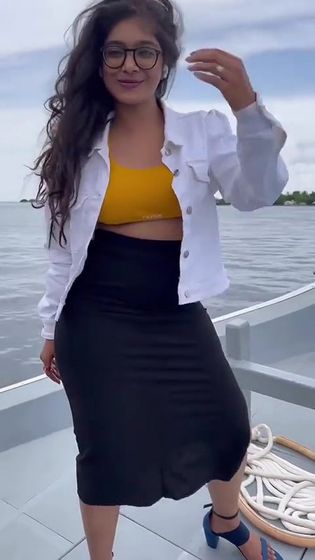 VJPaaru Parvathy Maldives all reels compilation