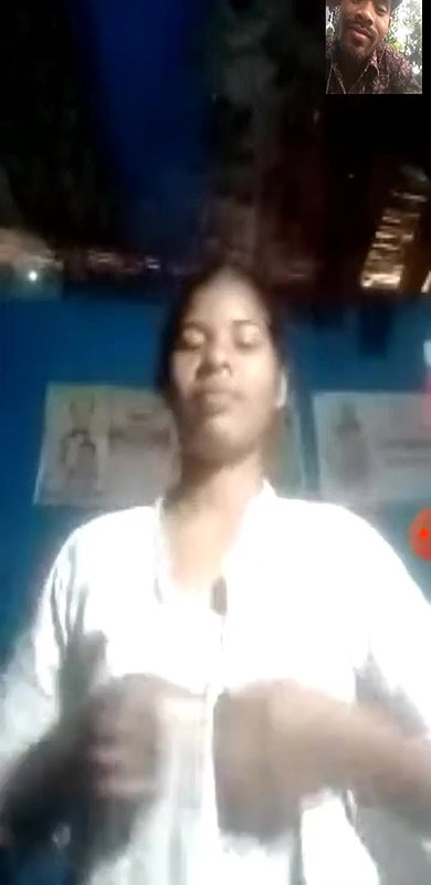 Desi Girl Shows her Boobs and Fucked