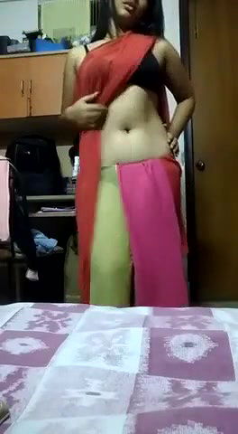 Sari girl striping