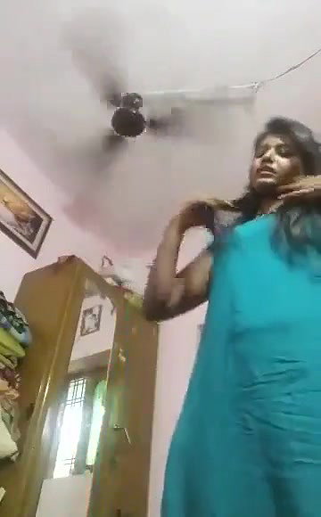 Bigboob Desi Girl Showing
