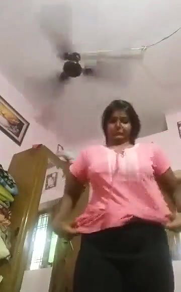Bigboob Desi Girl Showing